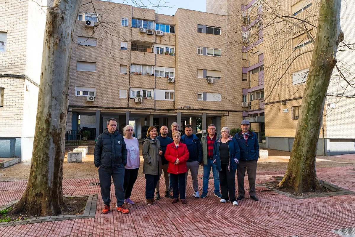 Las juntas de vecinos podrían dejar de ser presenciales: el Congreso aprueba la proposición de ley para poder celebrar reuniones telemáticas