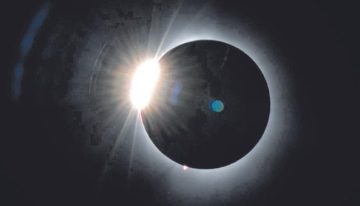 Cuenta atrás para el eclipse solar total de agosto:  mejores lugares y claves para evitar atascos