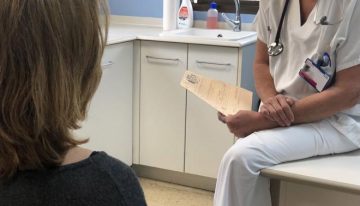Los terapeutas ocupacionales y los psicólogos, las profesiones sanitarias que más crecieron en 2025