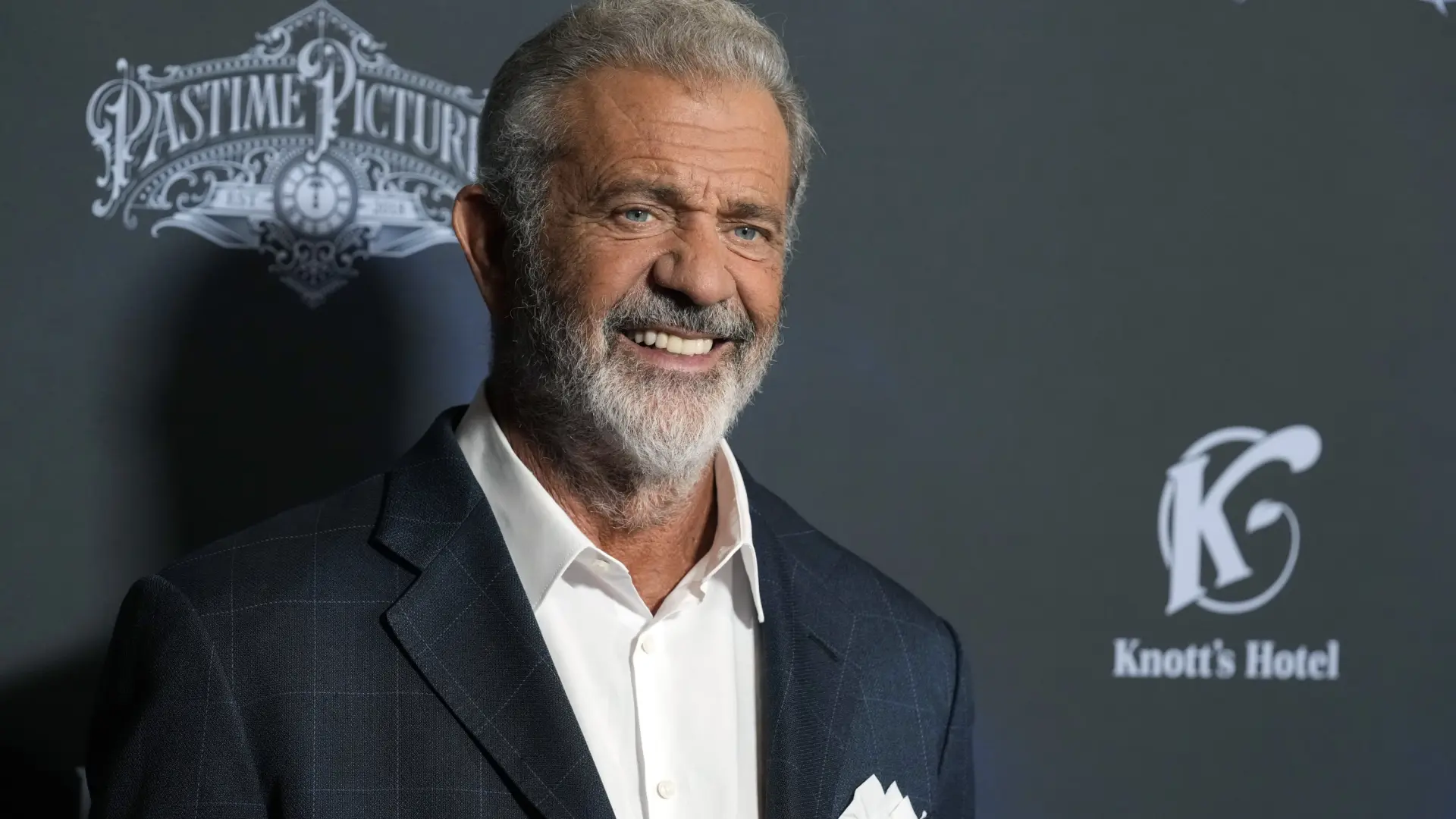 Así es Antonella Salvucci, la «buena amiga» de Mel Gibson con la que se ha besado en Roma