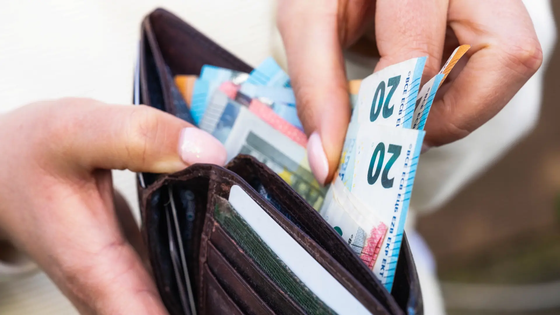 Señoras y señores, hablemos de dinero