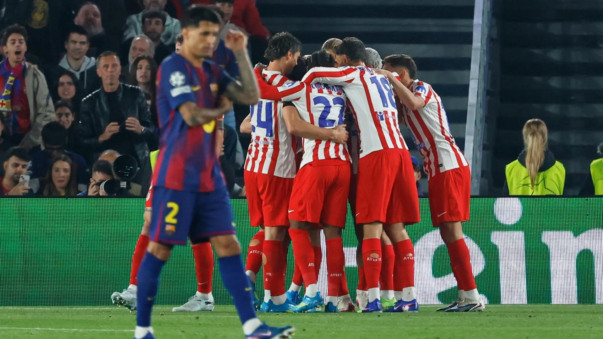 El Atlético estalla contra el Barça: «No tenemos a sueldo al vicepresidente de los árbitros ni recurrimos a favores políticos»