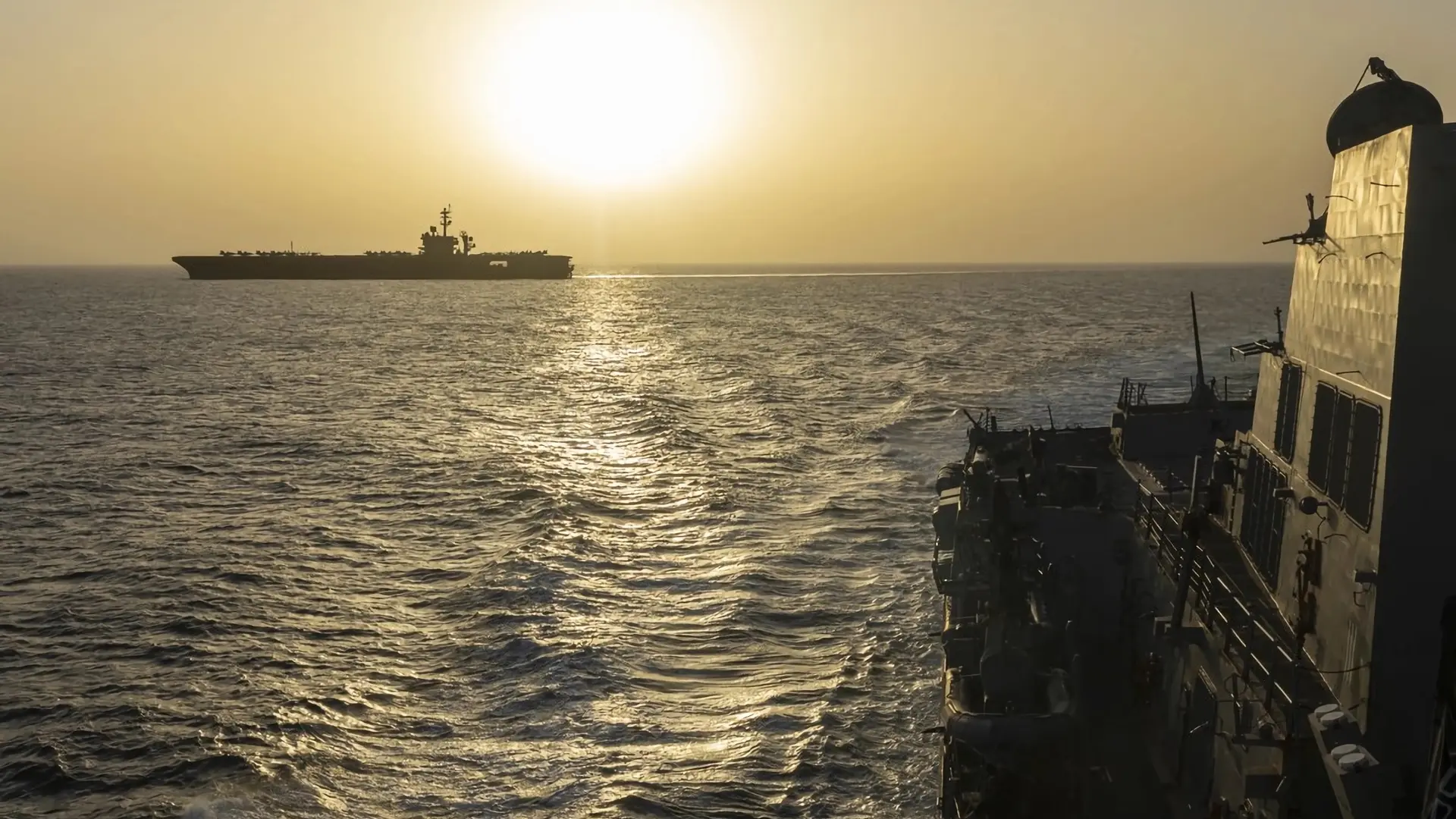 Irán acusa a EEUU de violar la tregua en Ormuz y dice haber atacado barcos estadounidenses
