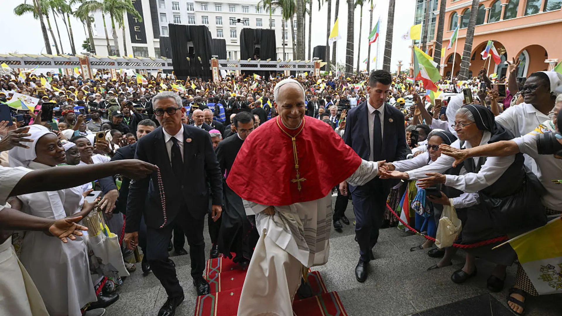 Cómo se asegura la visita del Papa León XIV a España: de los voluntarios a la asistencia en viaje