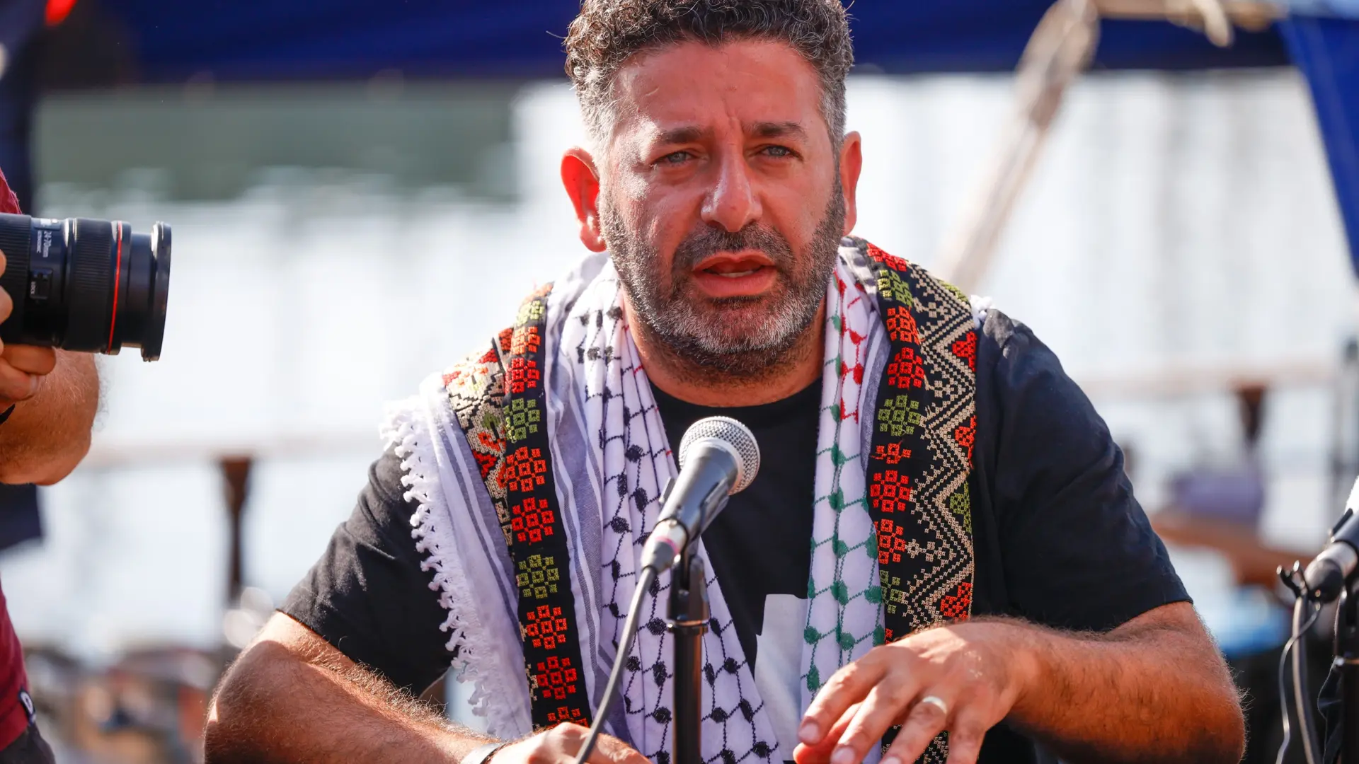 Israel confirma la llegada del español detenido en el asalto a la Flotilla y prepara su interrogatorio