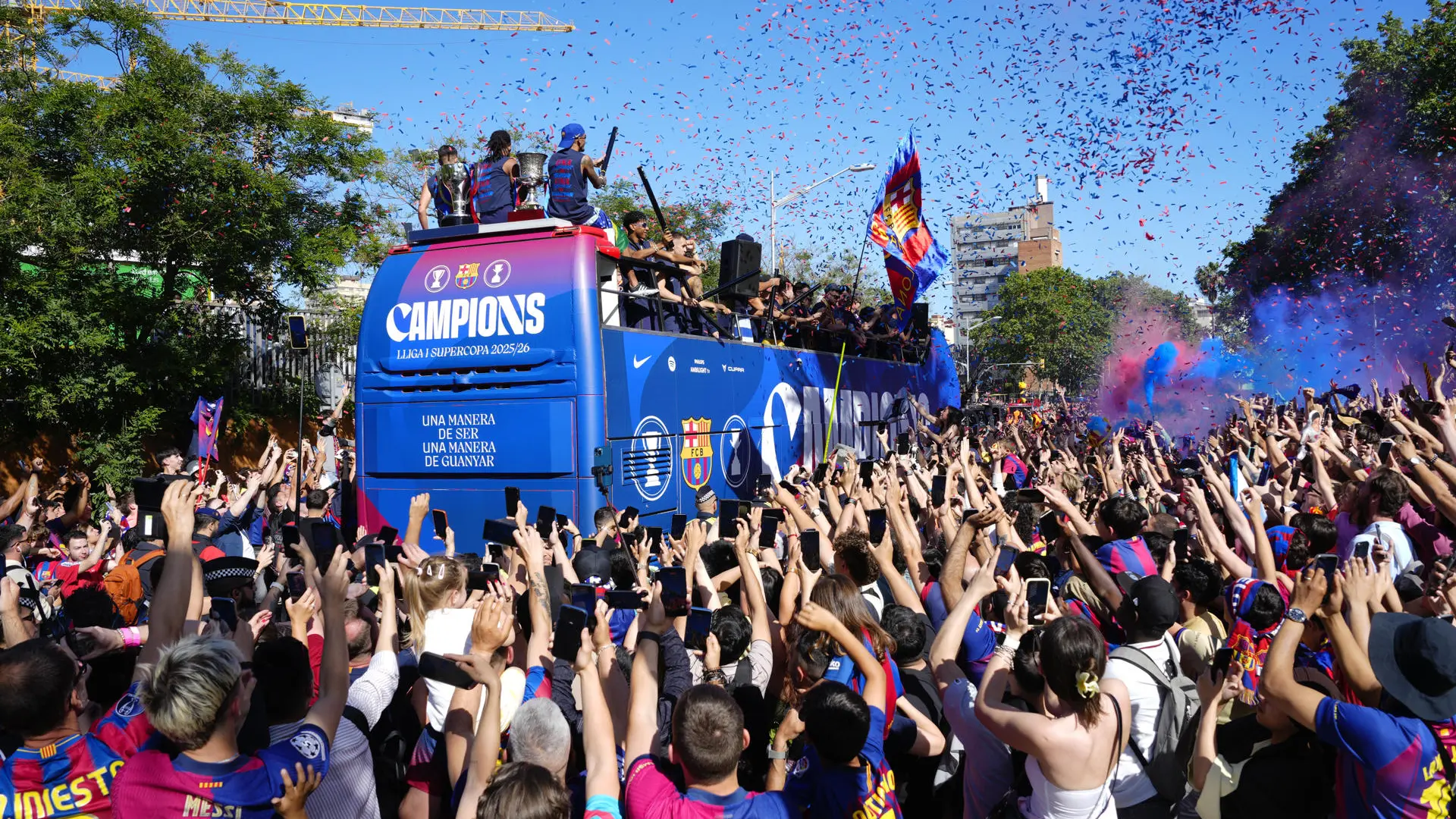 La rúa del Barça, celebración del título de LaLiga EA Sports, en directo: recorrido del Barcelona y última hora