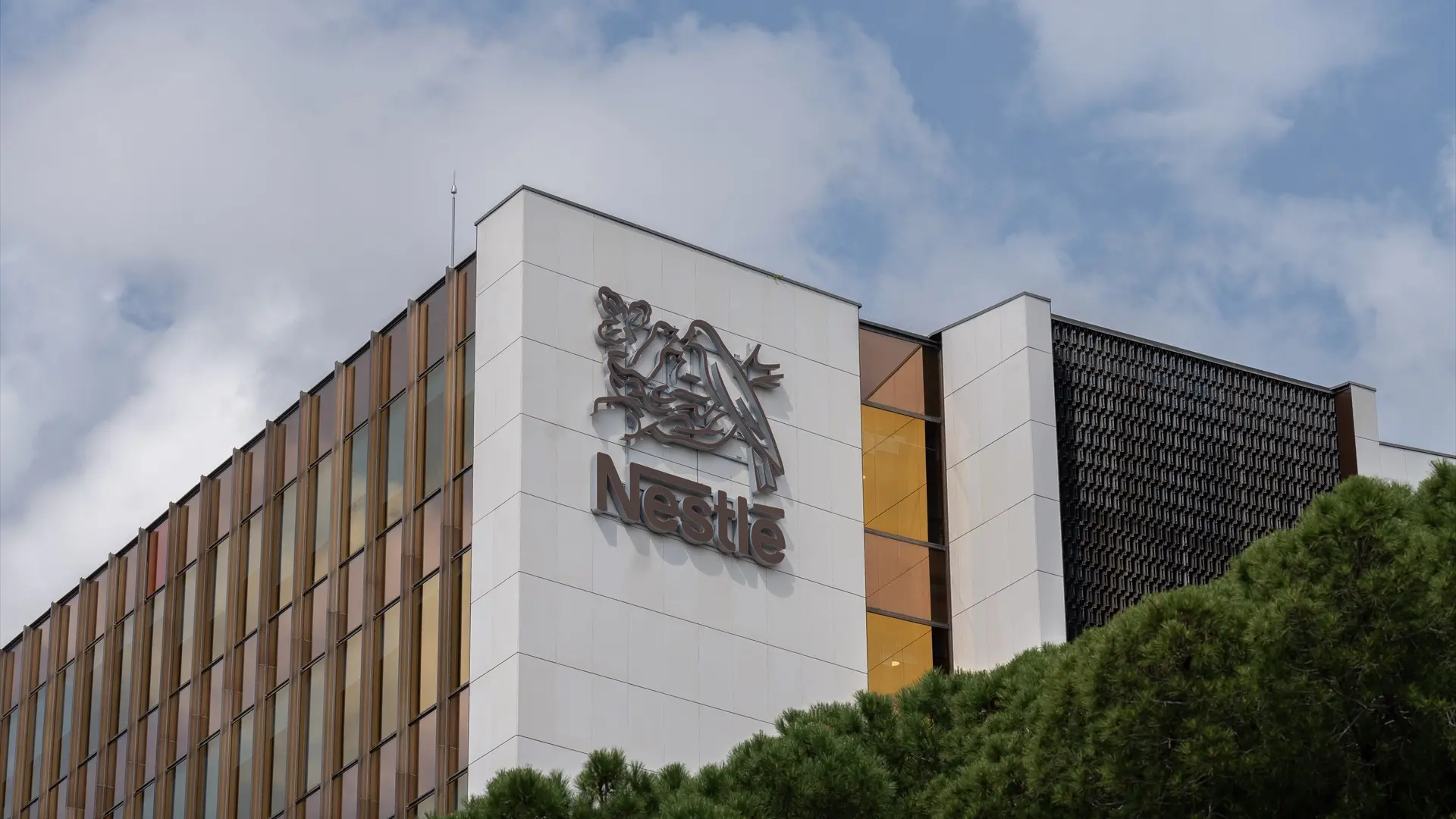 La inteligencia artificial, la automatización o el auge de la marca blanca: las razones detrás del ERE en Nestlé