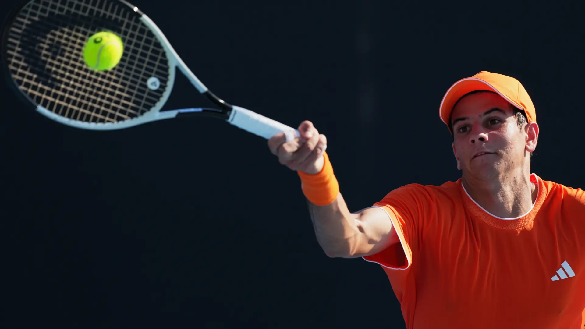 Jódar muere en la orilla y cae en cuartos del Masters 1000 de Roma contra Darderi