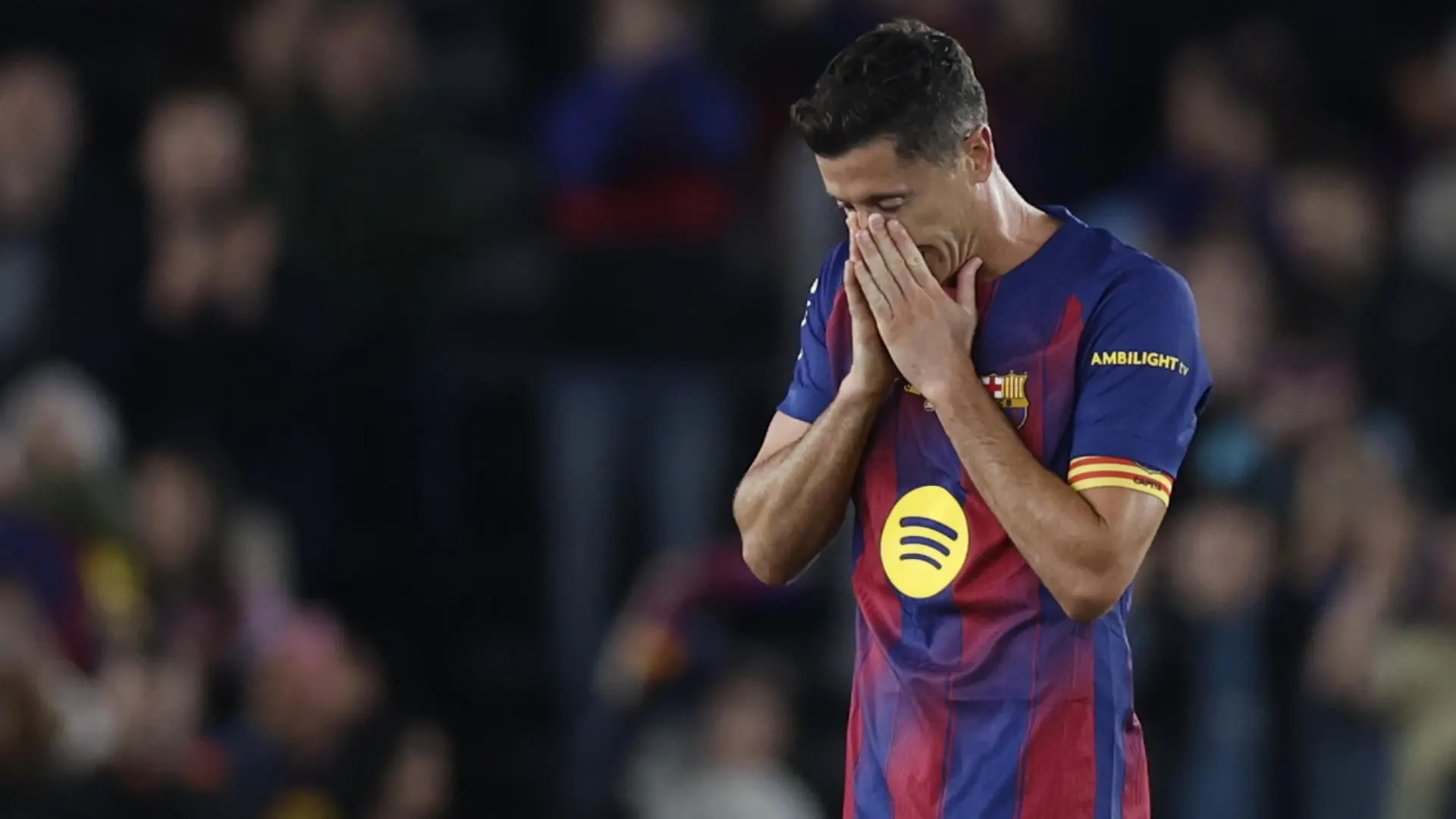 Robert Lewandowski se despide entre lágrimas del Camp Nou: «Una vez culé, siempre culé»