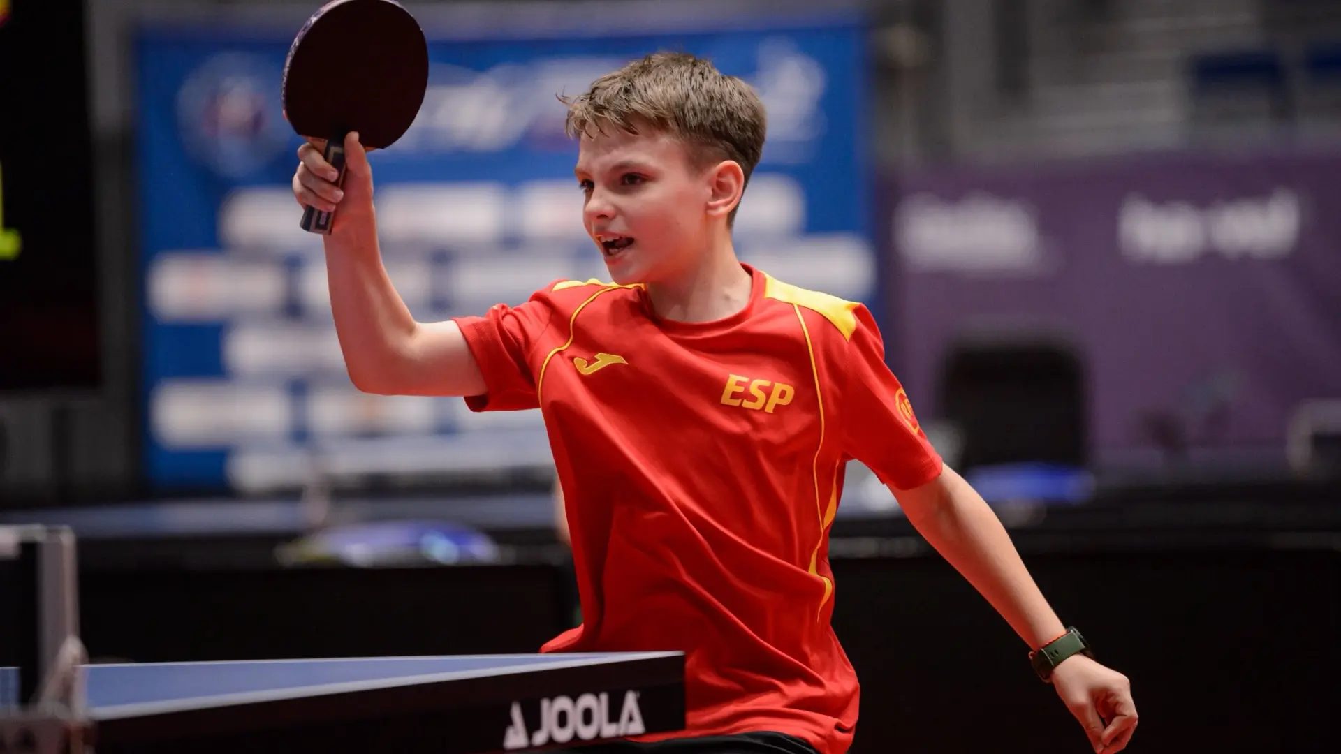 Ladimir Mayorov, el niño prodigio catalán del tenis de mesa: ya ha ganado su primera medalla absoluta con tan solo 12 años