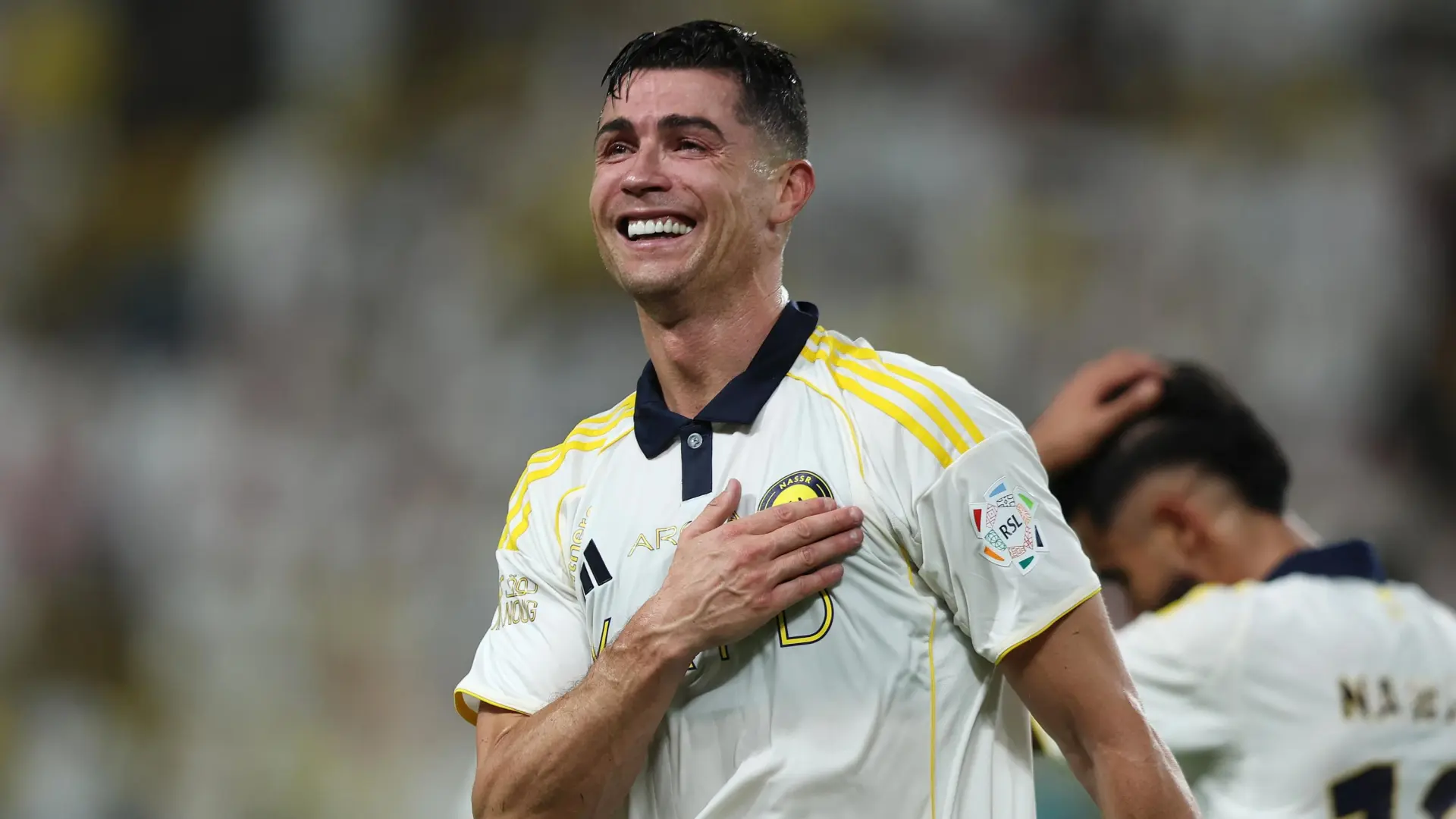 Cristiano Ronaldo se corona en Arabia Saudí y levanta su primera Liga con el Al Nassr