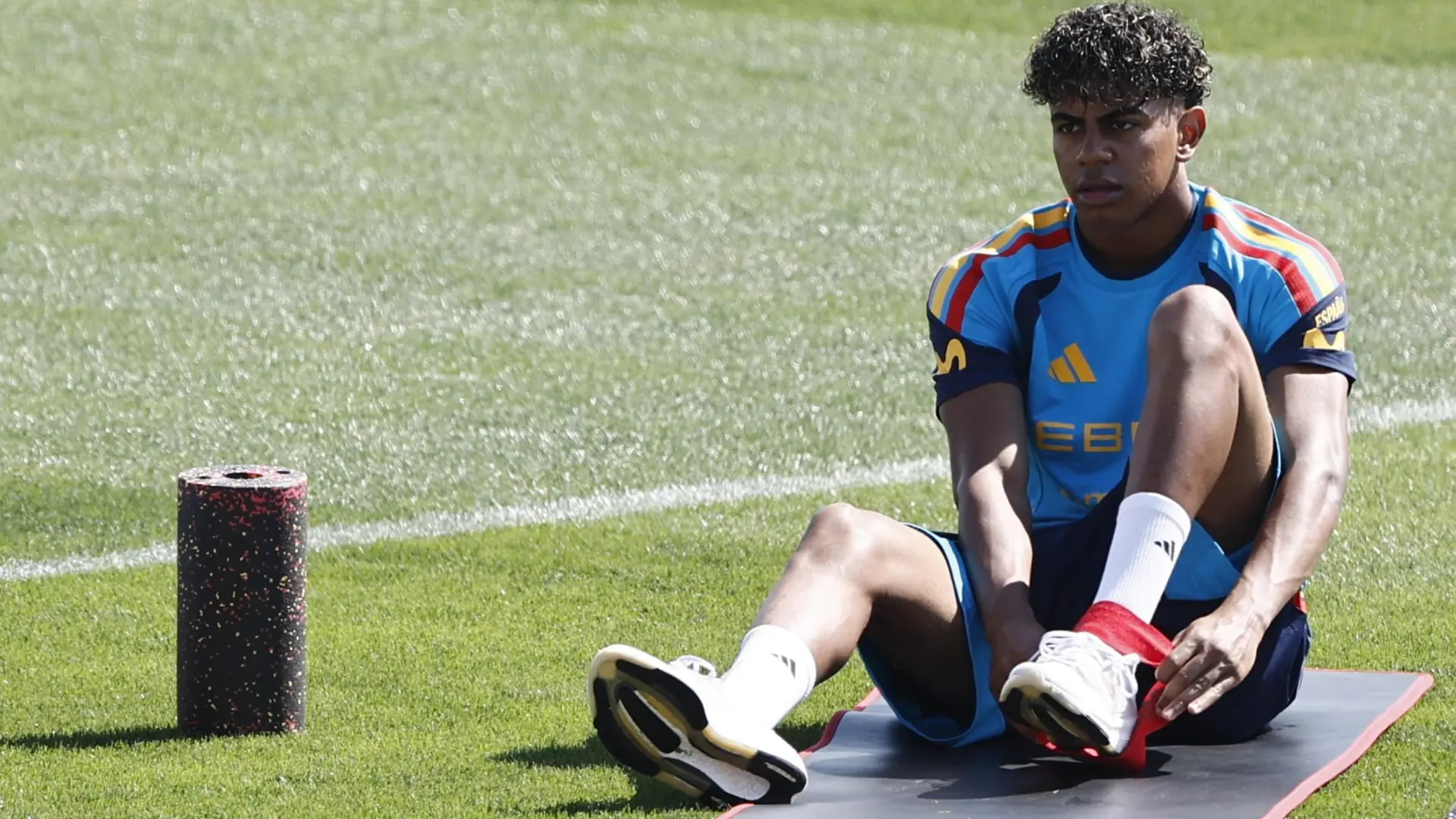 Lamine Yamal, sobre su lesión: «Estaba rezando para que no fuera nada, tenía miedo de perderme el Mundial»