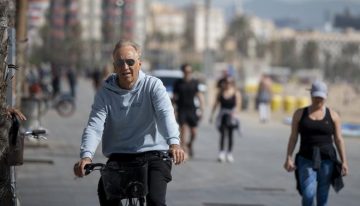 La mitad de los séniors de 65 a 74 años practican deporte: el ejercicio se dispara en esta franja de edad
