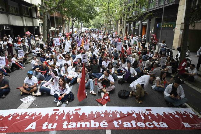 Bajo seguimiento en el inicio de la cuarta semana de huelga de médicos, según las consejerías