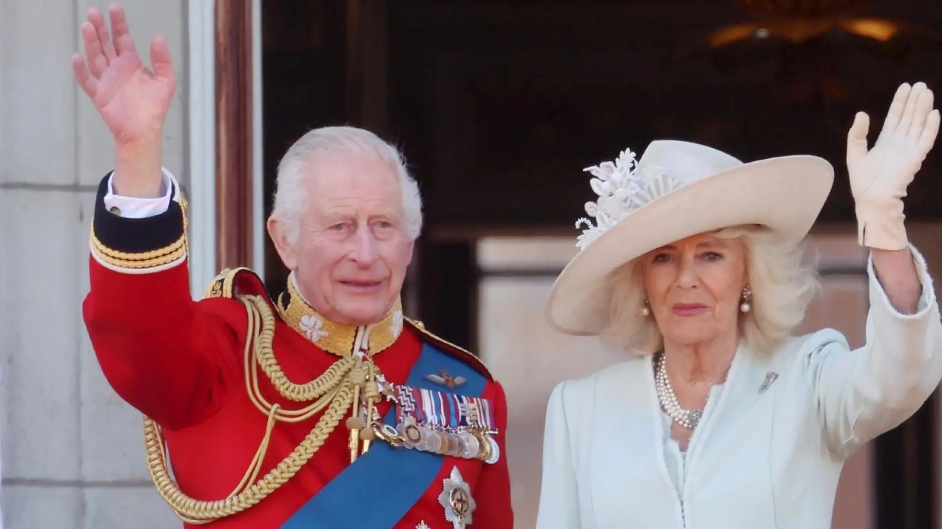 Drama en la familia real británica: una veintena de agentes, investigados por fallos en la seguridad de Carlos III