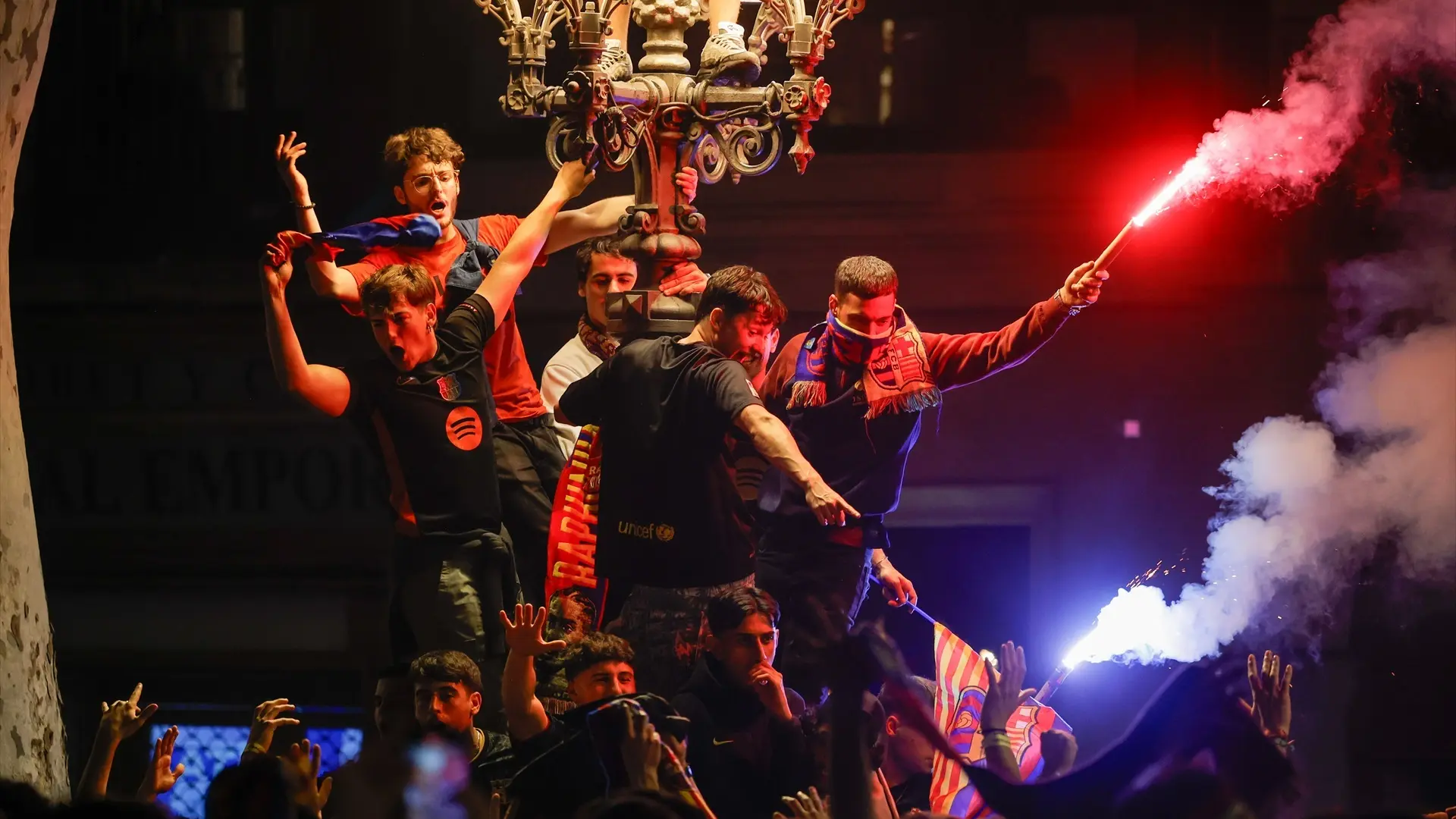 El motivo por el que los aficionados del Barcelona no podrán celebrar el título de Liga en Canaletas