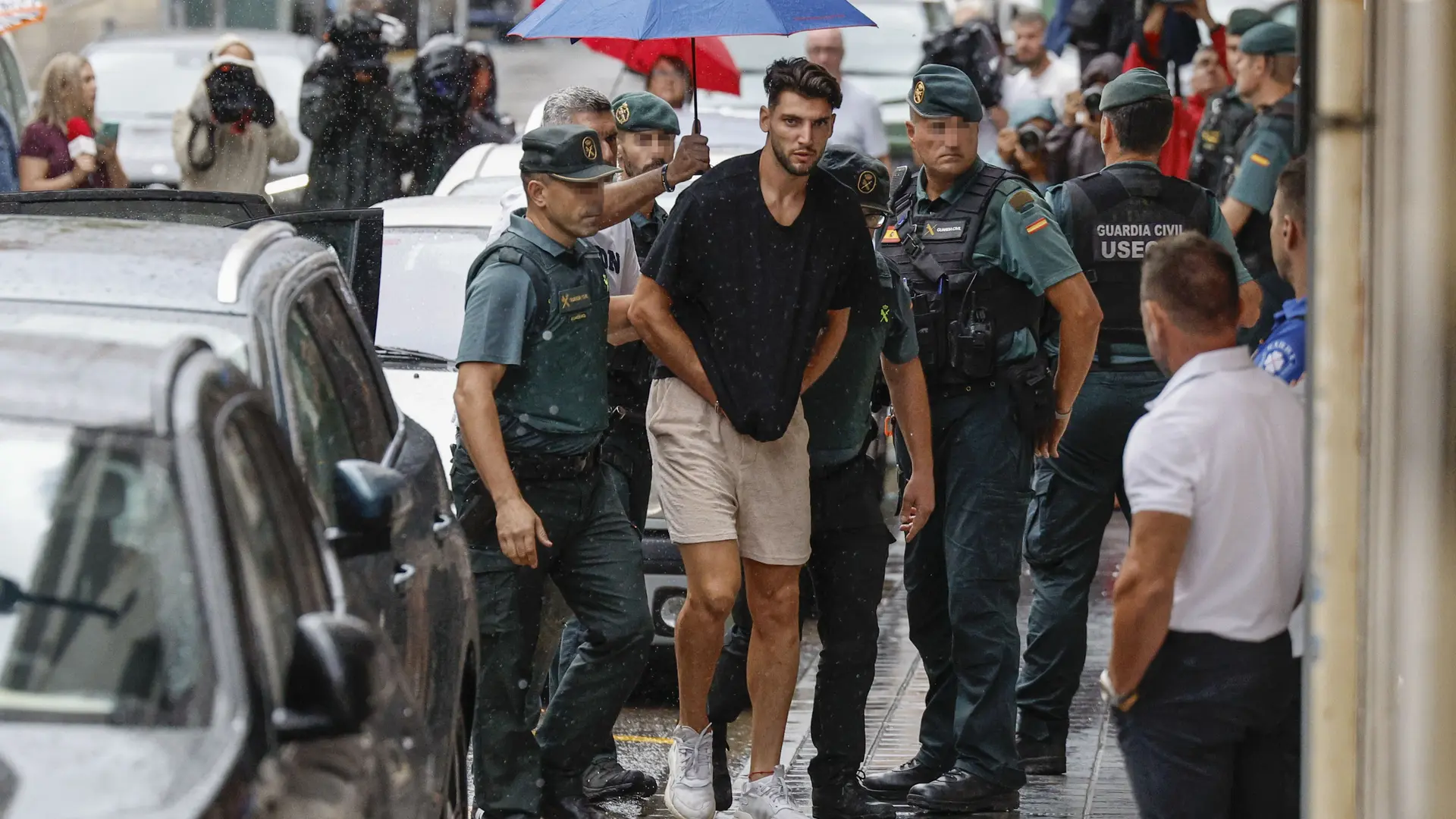 El futbolista Rafa Mir será juzgado el jueves en Valencia por agresión sexual y lesiones: la Fiscalía pide 10 años y medio de cárcel