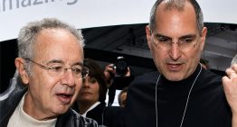 Quién fue Andrew Grove, el CEO de Intel que imitaba la forma de vestir de Steve Jobs