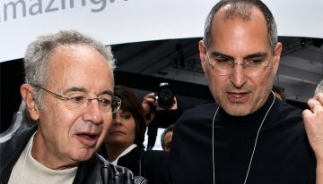 Quién fue Andrew Grove, el CEO de Intel que imitaba la forma de vestir de Steve Jobs