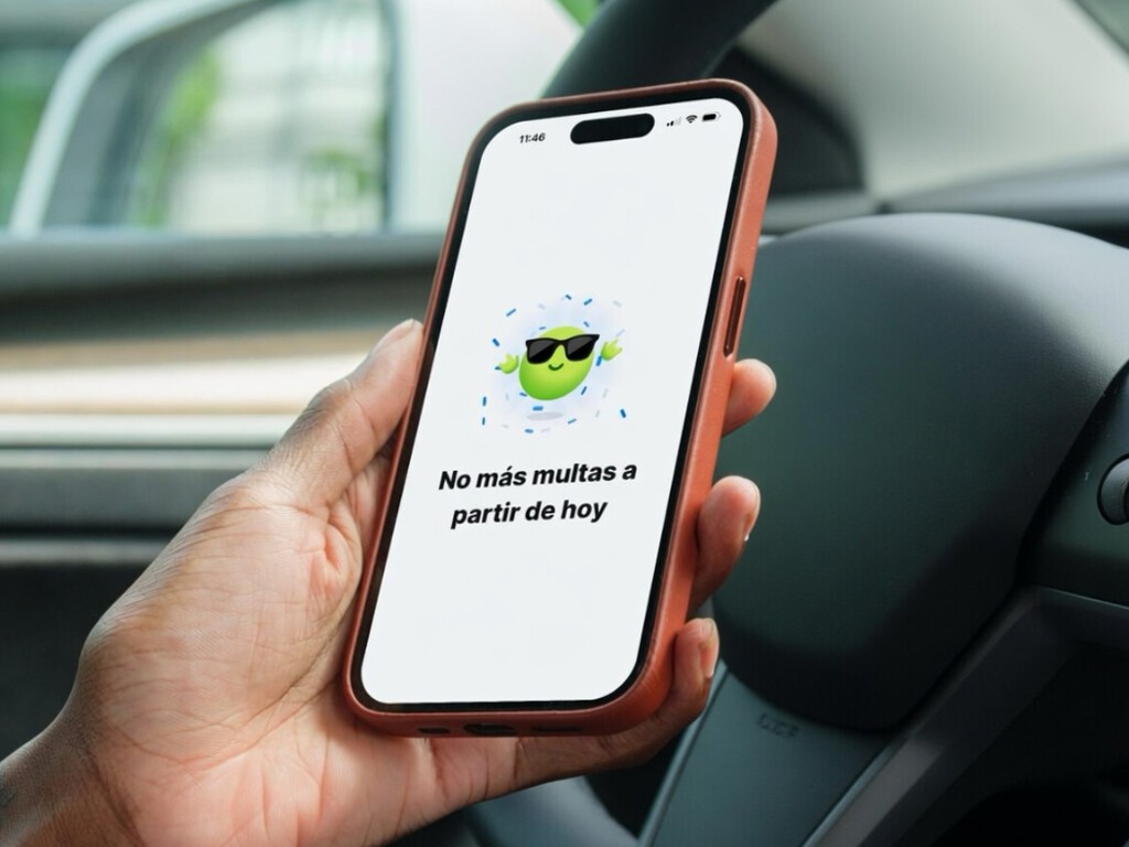 Waze y Google Maps avisan de los radares en el iPhone, pero esta app gratuita es el chivato para evitar multas
