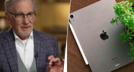 «Gracias, Steve Jobs»: Steven Spielberg confiesa que escribió el guion de 'Disclosure Day' en Notas de su iPad
