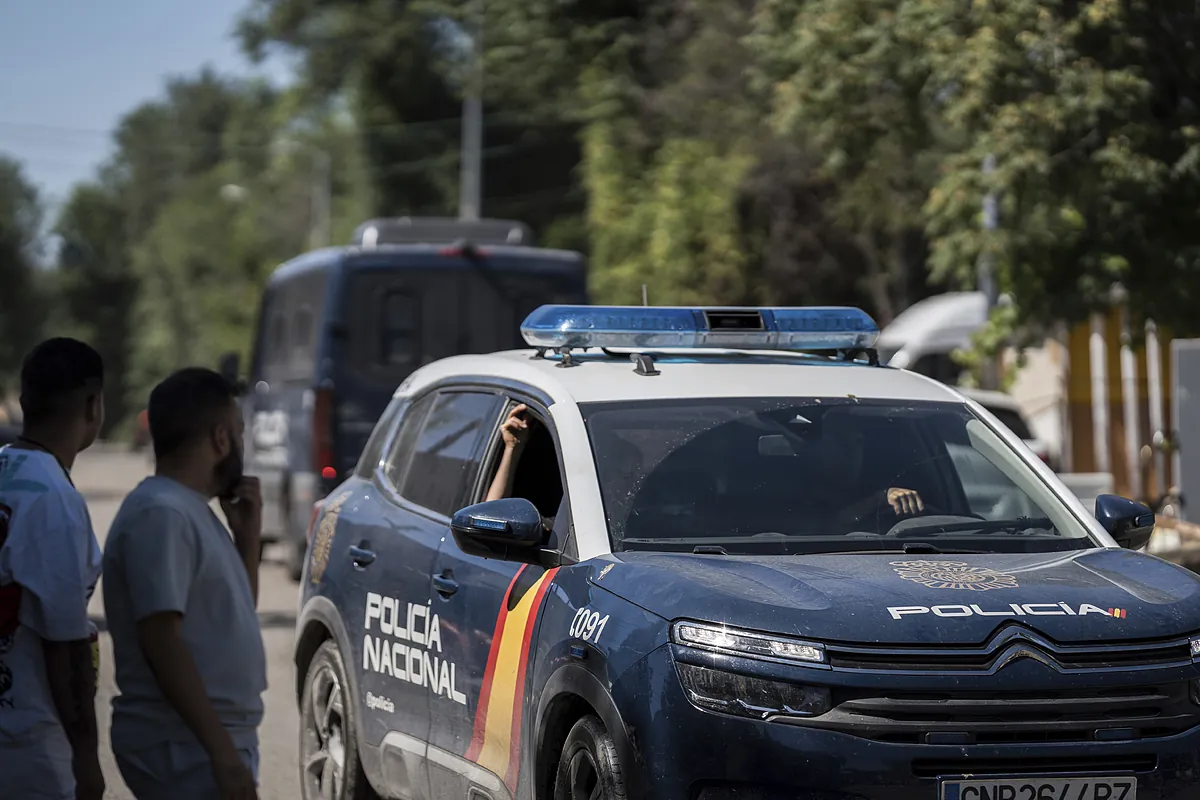 Dos jóvenes muertos y otros tres heridos en el vuelco de un turismo en Pinilla del Campo (Soria)