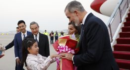 De la generosidad de Egipto a la seda china: esta es la lista de regalos que recibió la Familia Real en 2025
