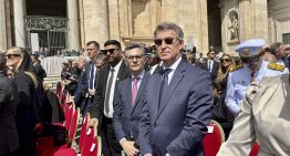El Gobierno se arrima al Papa
