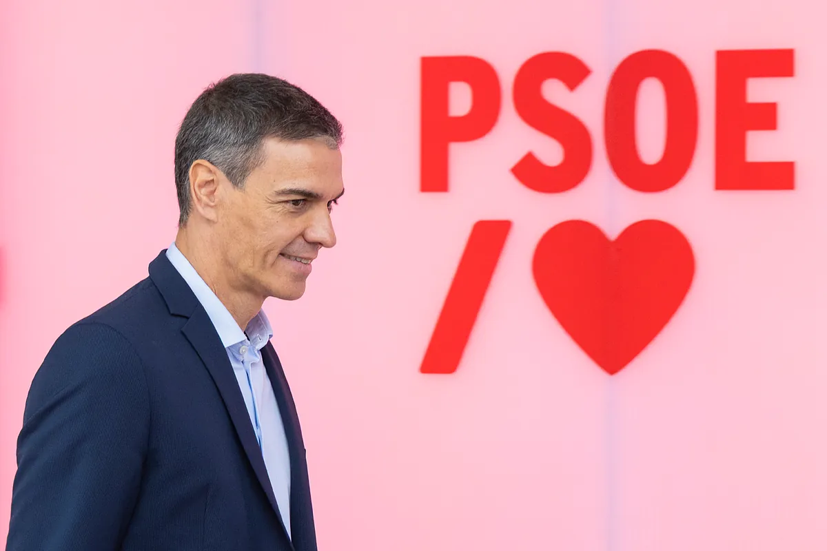 Sánchez, de la moción a la 'fontanera'