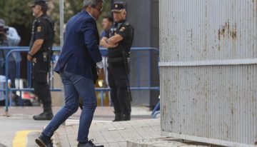 David Sánchez sólo responde 10 minutos a su defensa: «La Oficina de Artes Escénicas no era un edificio, sino una categoría administrativa»
