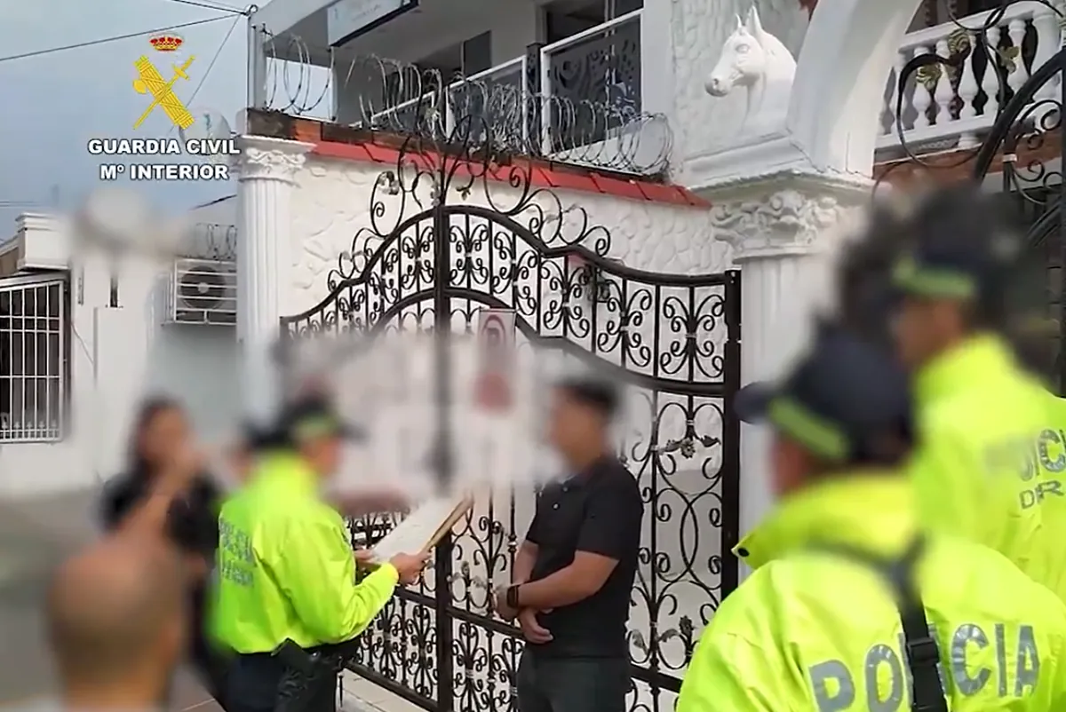 Cae en Colombia un ciberdepredador de la 'dark web' que captó a cuatro menores españoles a través de TikTok e Instagram