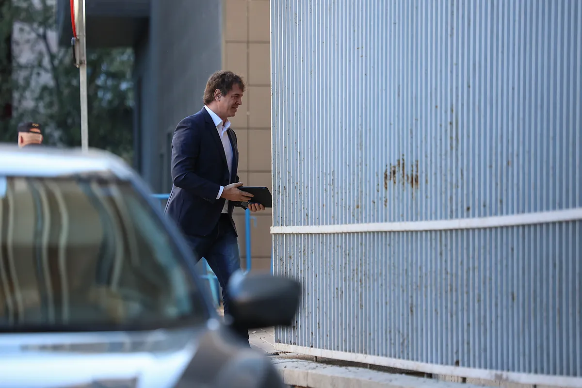 Las defensas de David Sánchez y de Gallardo arremeten contra el teniente coronel Balas: «No tiene que venir un Guardia Civil a decirle al Tribunal lo que es mucho o poco» de las pruebas