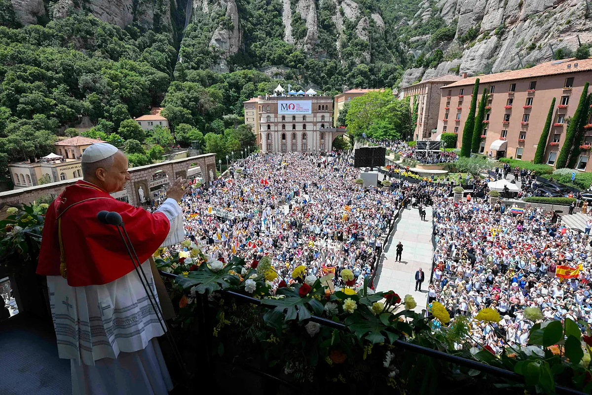 Éxito del Papa en Barcelona: no sucumbe al mensaje independentista pero cumple la cuota de seny