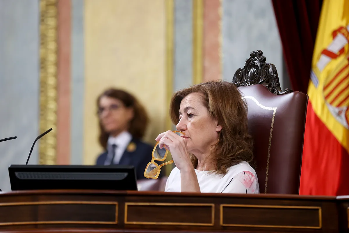 Armengol descarta presentarse a las primarias del PSOE en Baleares: «Cuando quieres competir, debes colocar las piezas donde más conviene»