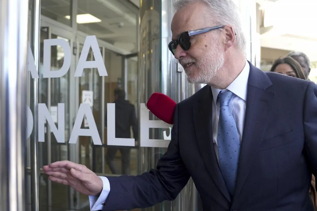 El abogado de Begoña Gómez denuncia a Peinado ante el CGPJ por vulnerar su defensa al conocer la apertura de juicio y las medidas cautelares por «la prensa»