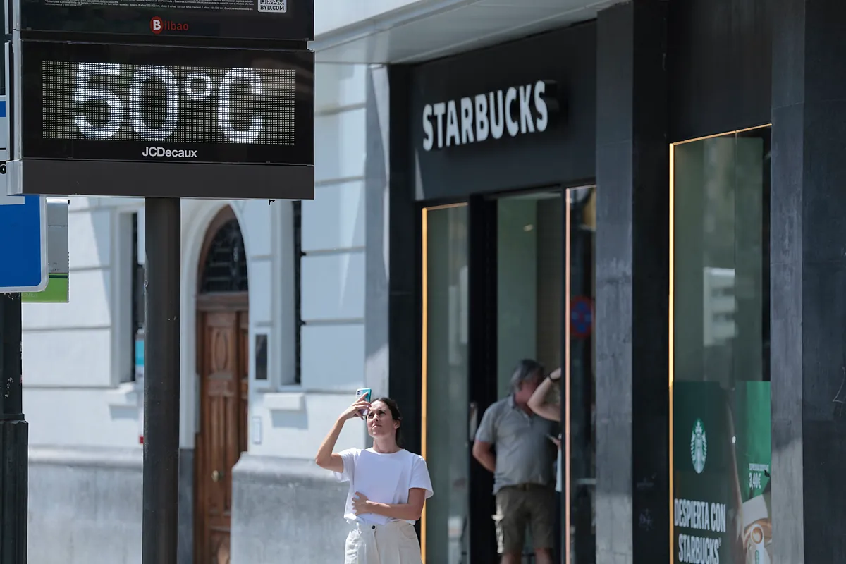Tormentas y calor de hasta 39 grados mantienen en aviso amarillo a diez comunidades