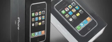 Un ingeniero de Apple tuvo que decidir en el último segundo qué hacer en la aduana. En su maleta llevaba los doce primeros iPhone de la historia