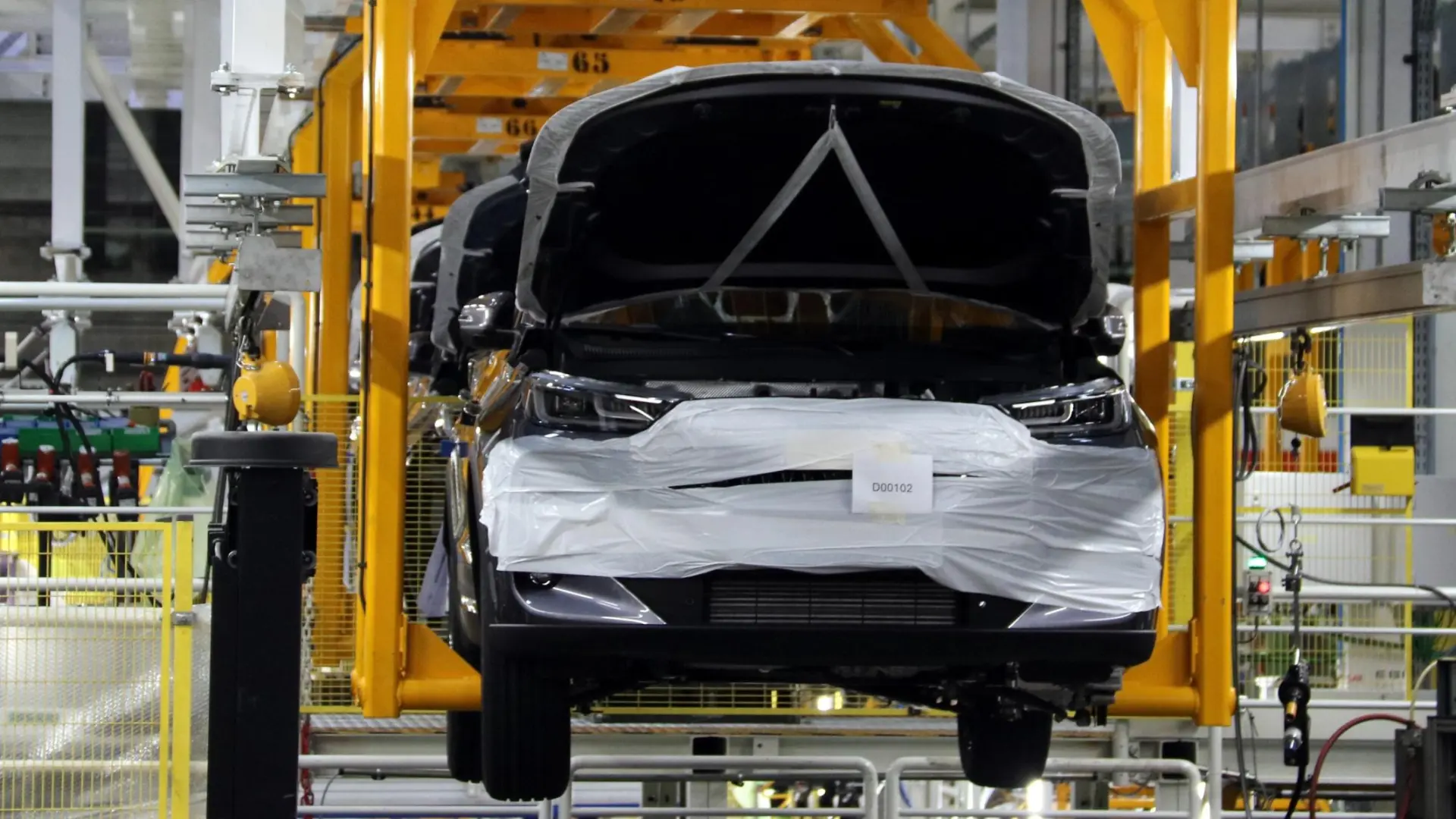 Nuevas marcas, renacimientos, 'joint ventures'… Así es el mapa de la industria del automóvil en España