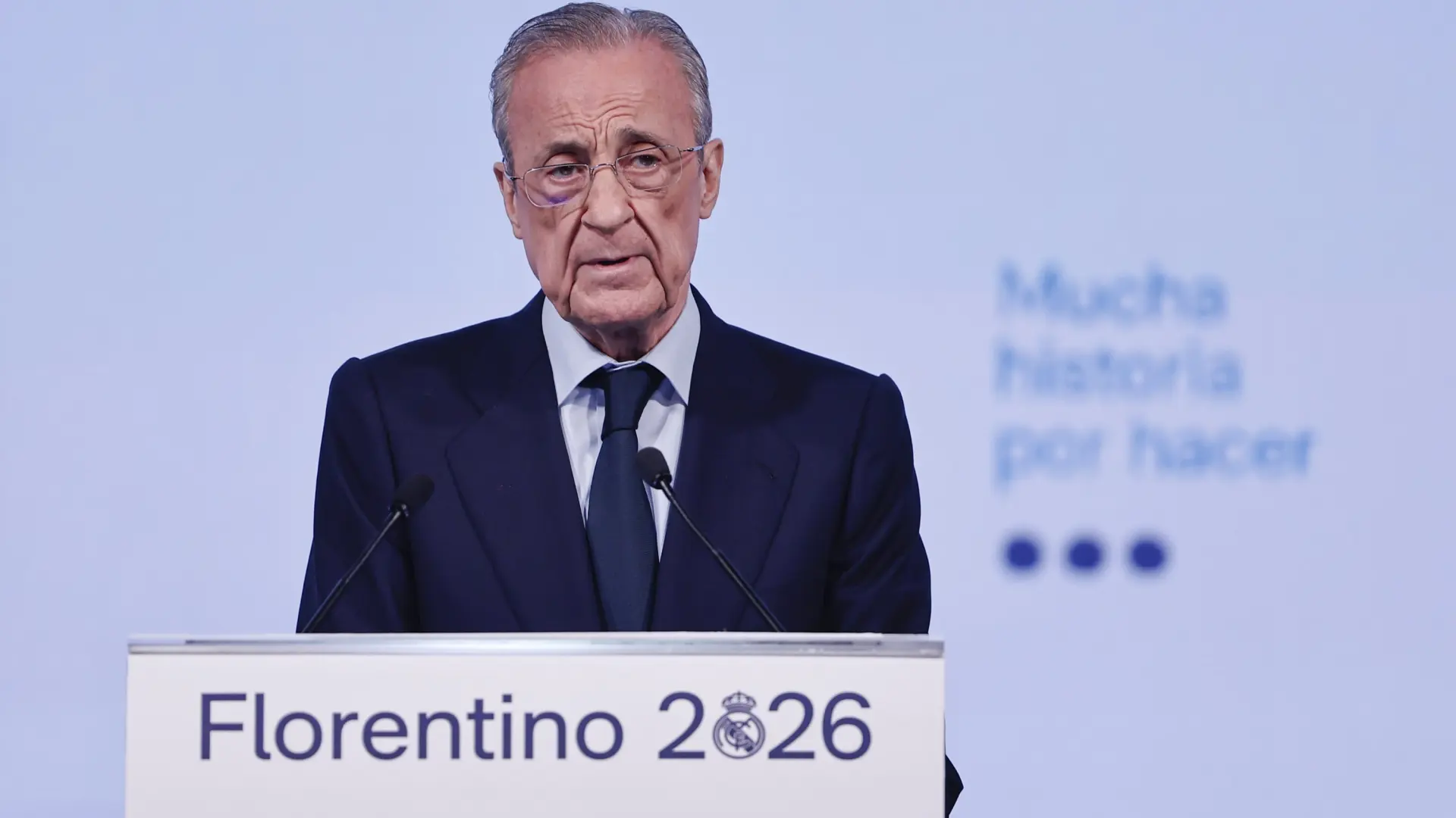 Florentino Pérez acude al notario para demostrar que no va a vender el club: «Siempre será de sus socios»