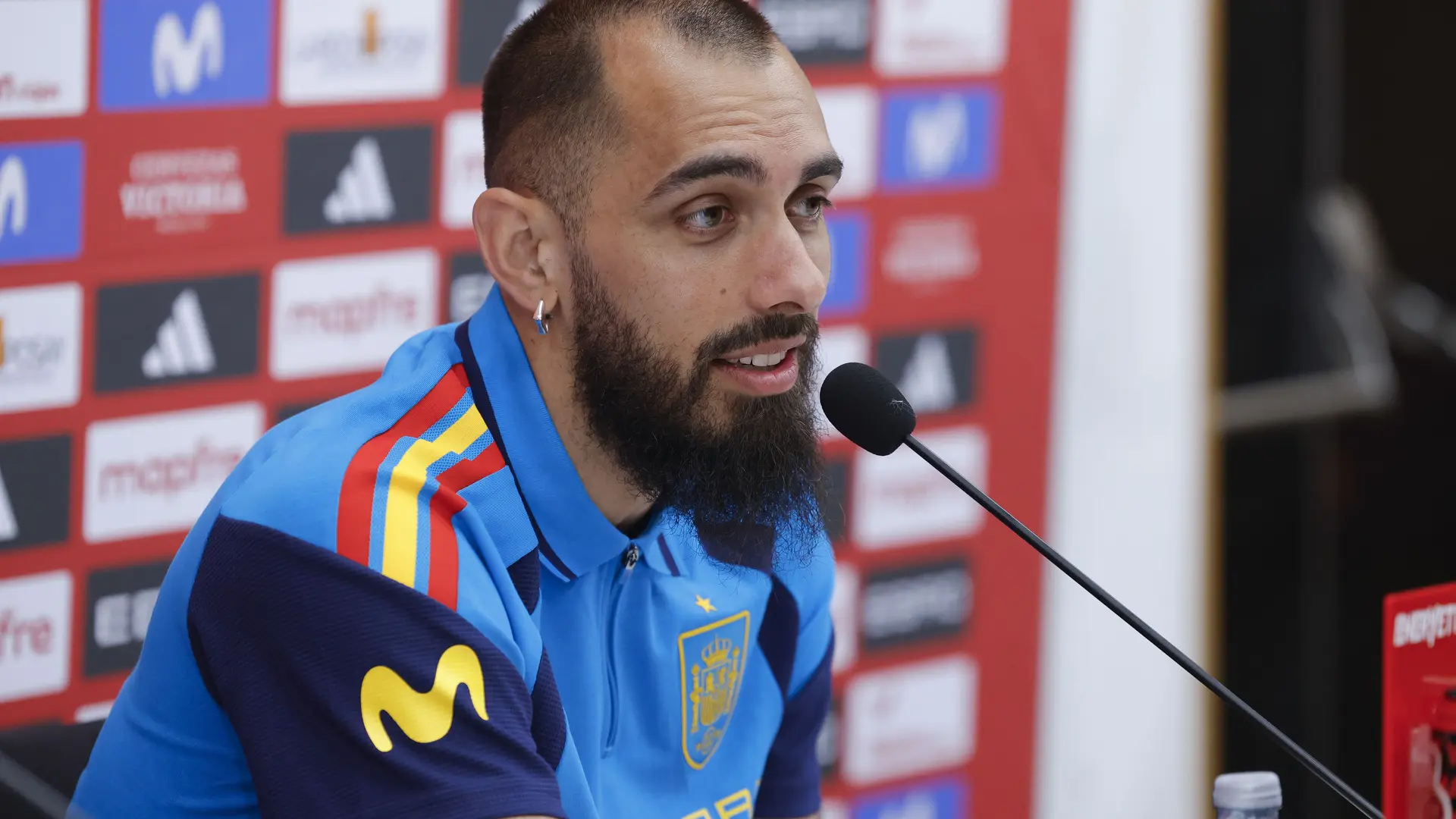 Borja Iglesias, a sus críticos por ir con España al Mundial: «Los gustos son así, otros también han hecho méritos, pero yo no decido»