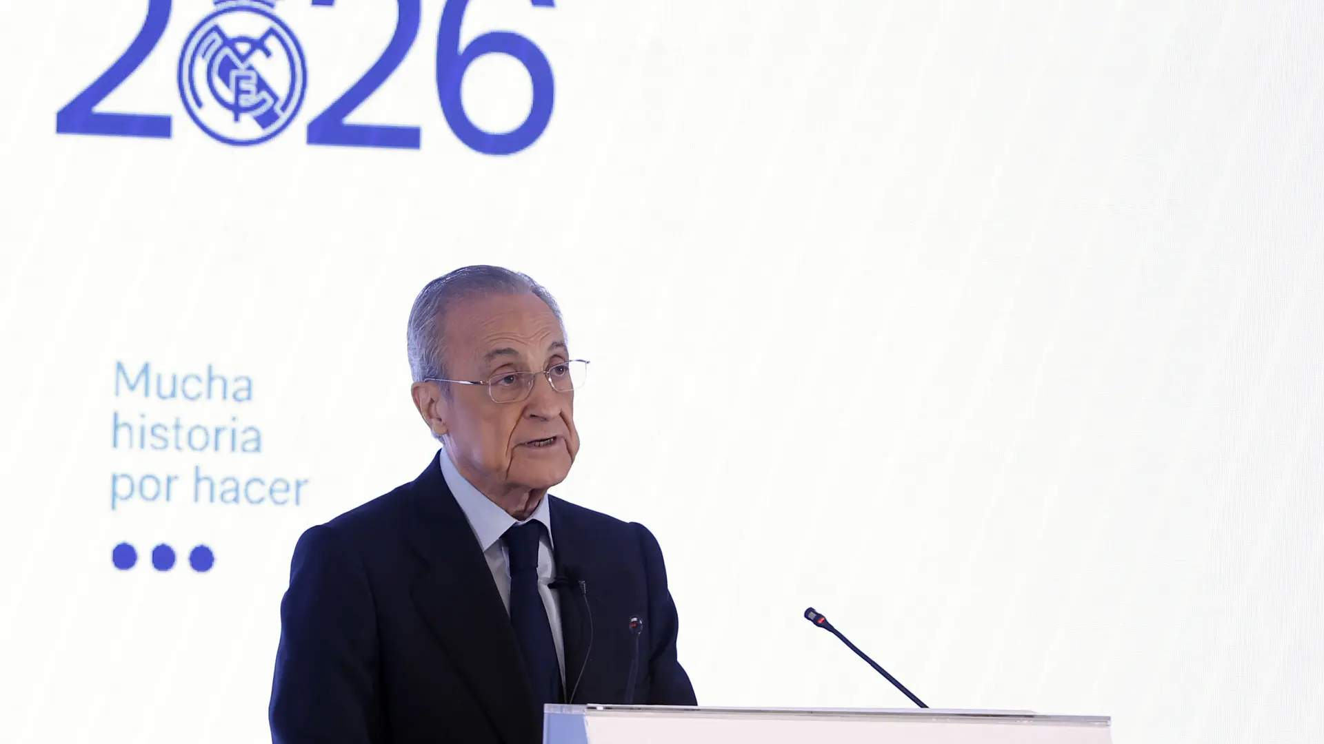 Durísimos ataques de Florentino a Riquelme: «No tiene escrúpulos y utiliza la camiseta del Real Madrid para avergonzar a los socios»