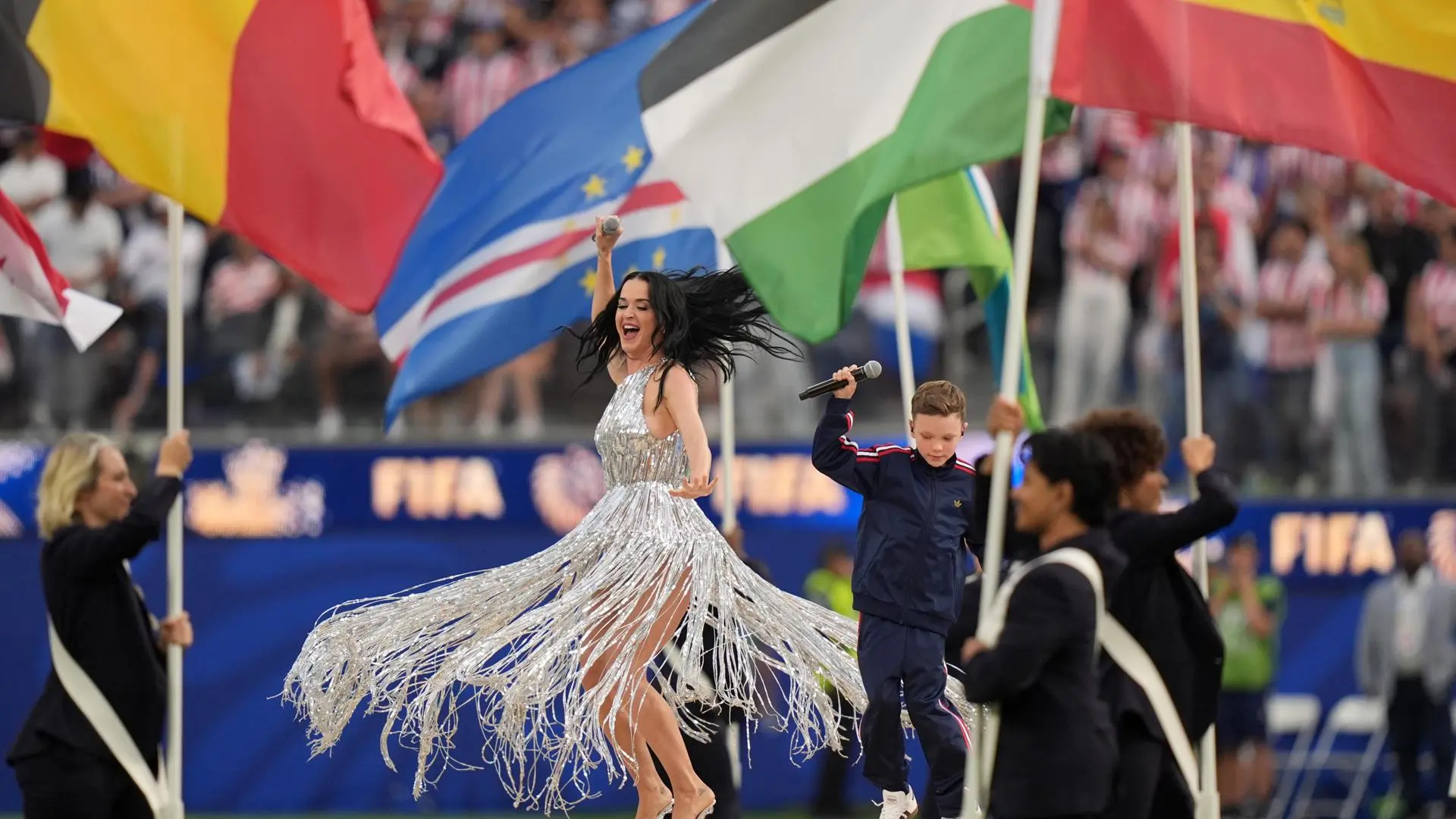 Estados Unidos inaugura el Mundial 2026 al ritmo de Katy Perry y Anitta