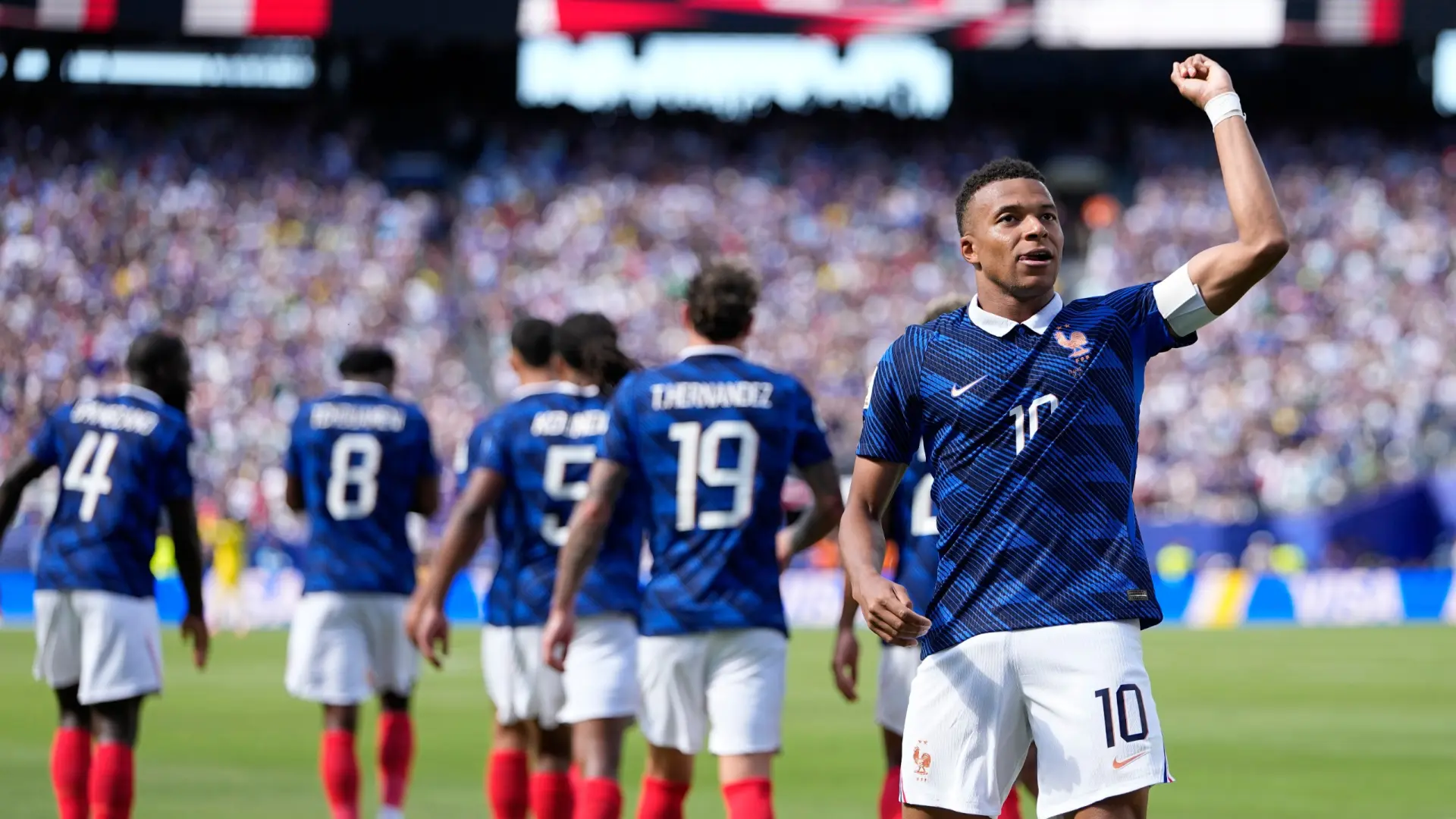 Kylian Mbappé lidera el triunfo sufrido de Francia ante una complicada Senegal