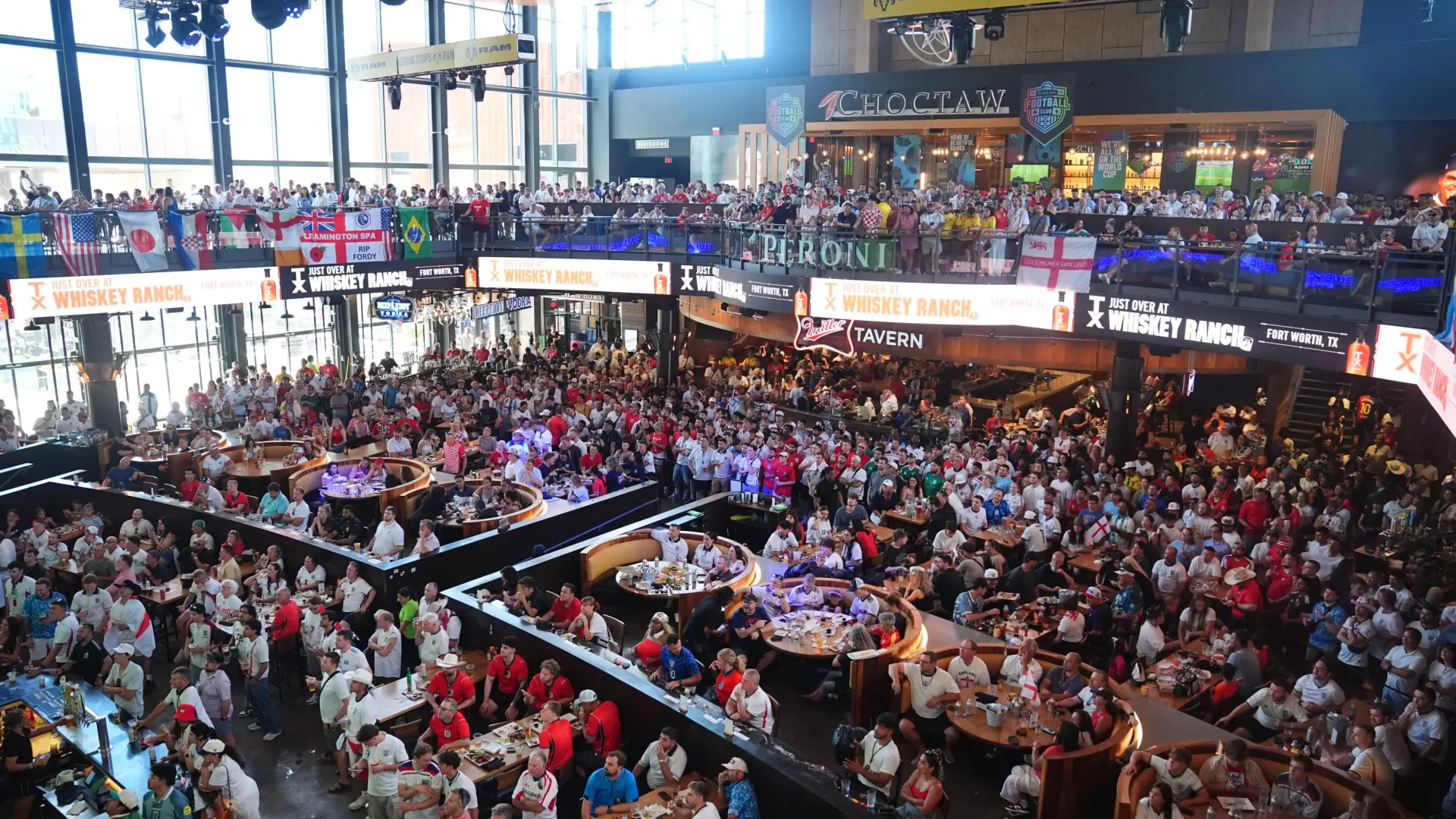 Los aficionados del Inglaterra-Croacia bebieron 45.349 cervezas en un bar cercano al estadio el día del partido