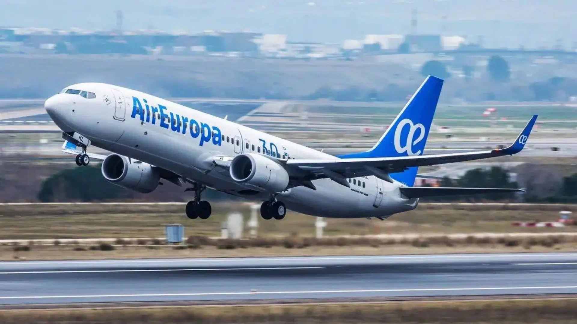 El Gobierno da 'luz verde' a la entrada de Turkish Airlines en el capital de Air Europa