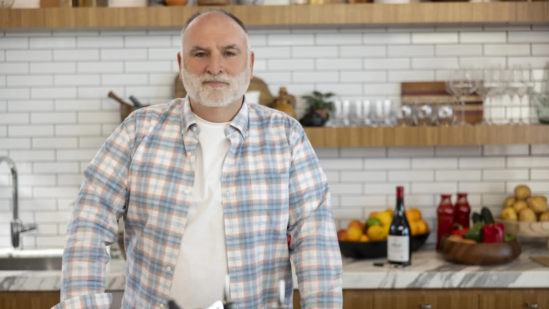 Los sacrificios de las hijas del chef José Andrés por su trabajo: «Cumpleaños, celebraciones y muchas tardes sin su padre»