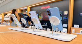 Apple Upgrade es el nuevo plan para renovar tu iPhone por menos dinero. Así funciona (aunque nos toque mirar de lejos)