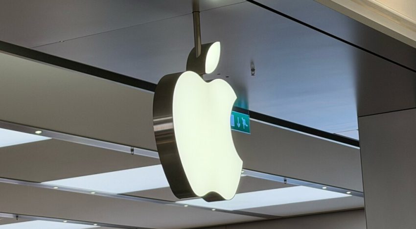 Tras años de juicios y burocracia, Apple está encaminada a una única salida: abrir iOS en todo el mundo