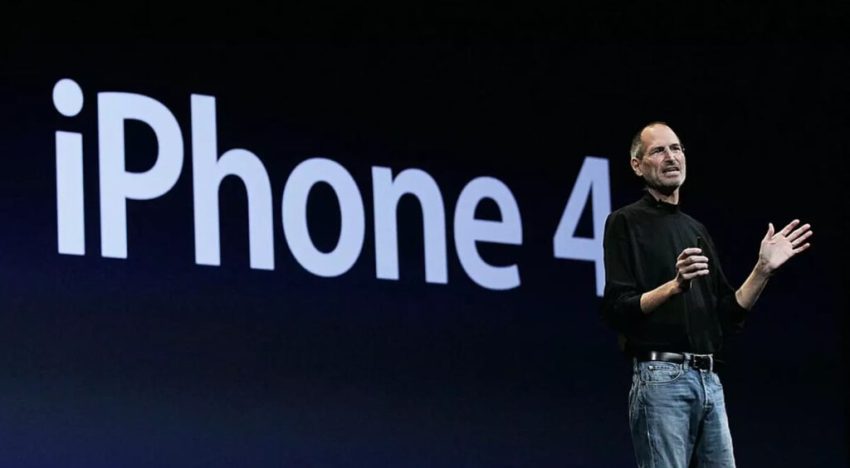 Steve Jobs dijo que «sujetábamos mal el iPhone». Un desarrollador reveló la verdad 15 años después en tan solo 20 bytes de código