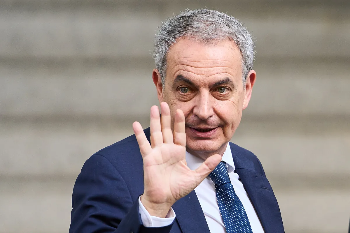 El juez rectifica y admite la petición de Zapatero de anular la causa
